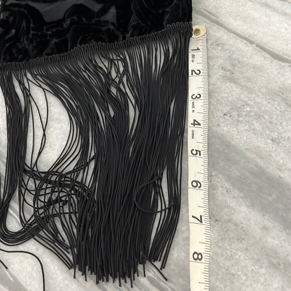 Cato Black Flocked Velvet Paisley Print Scarf 🧣64” Long plus Fringe - Picture 6 of 6